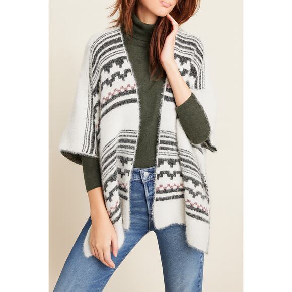 Anthropologie Akemi + Kin Tallulah Eyelash Knit Plush Aztec Print Poncho - Picture 1 of 7